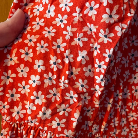 Red & White Floral Print Midi Dress - Picture 2 of 4